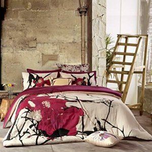 Kensie Blossom Comforter 100% Hypoallergenic